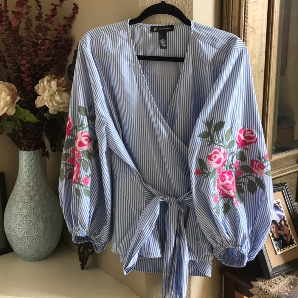 Women's floral Blouse 🌸